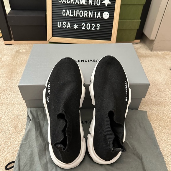 Authentic, can fit 5.5 - Picture 5 of 7